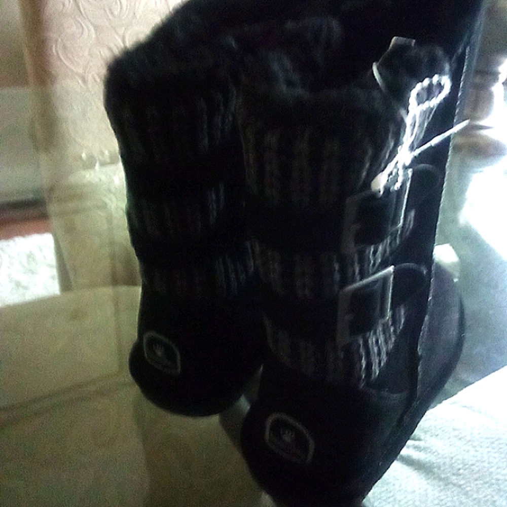 , NEW ...Bearpaws boots